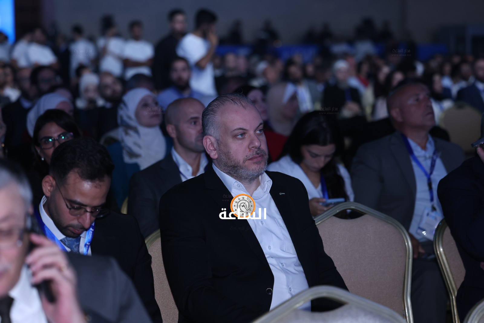 Madar Al-Saa Images 0.8827815219116549