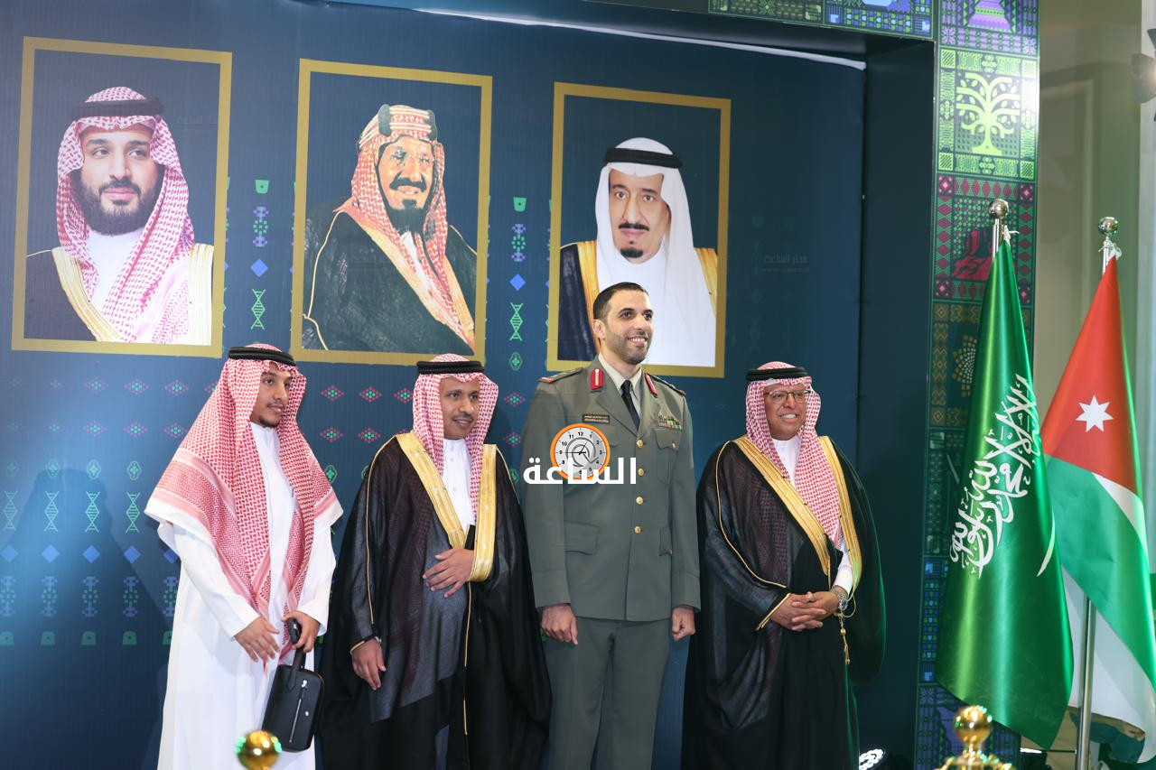 Madar Al-Saa Images 0.5188865904926396