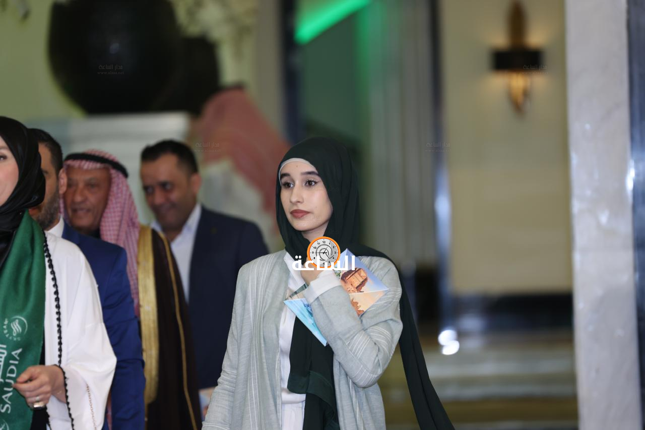 Madar Al-Saa Images 0.8756197539294801