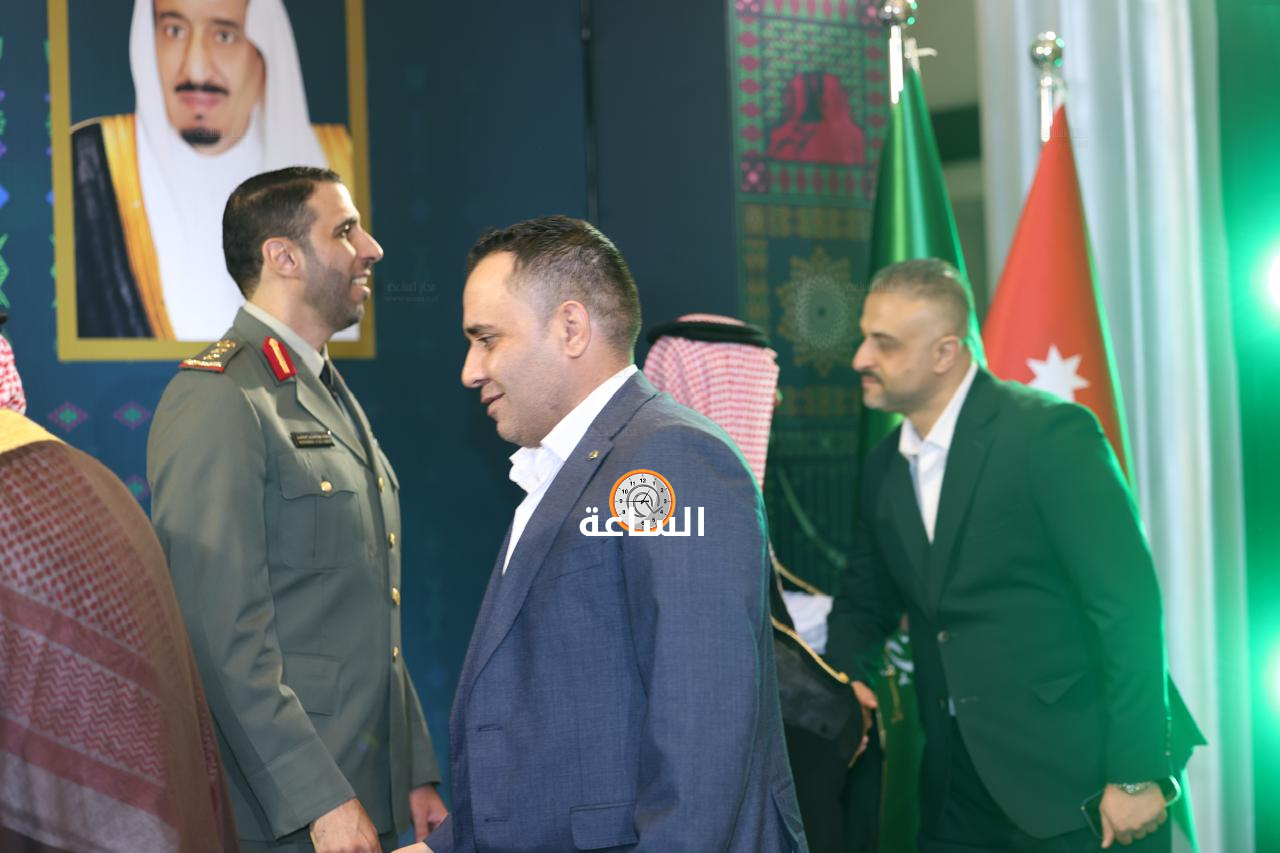 Madar Al-Saa Images 0.07223726282440546