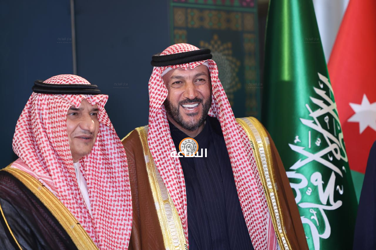 Madar Al-Saa Images 0.06225506924497515