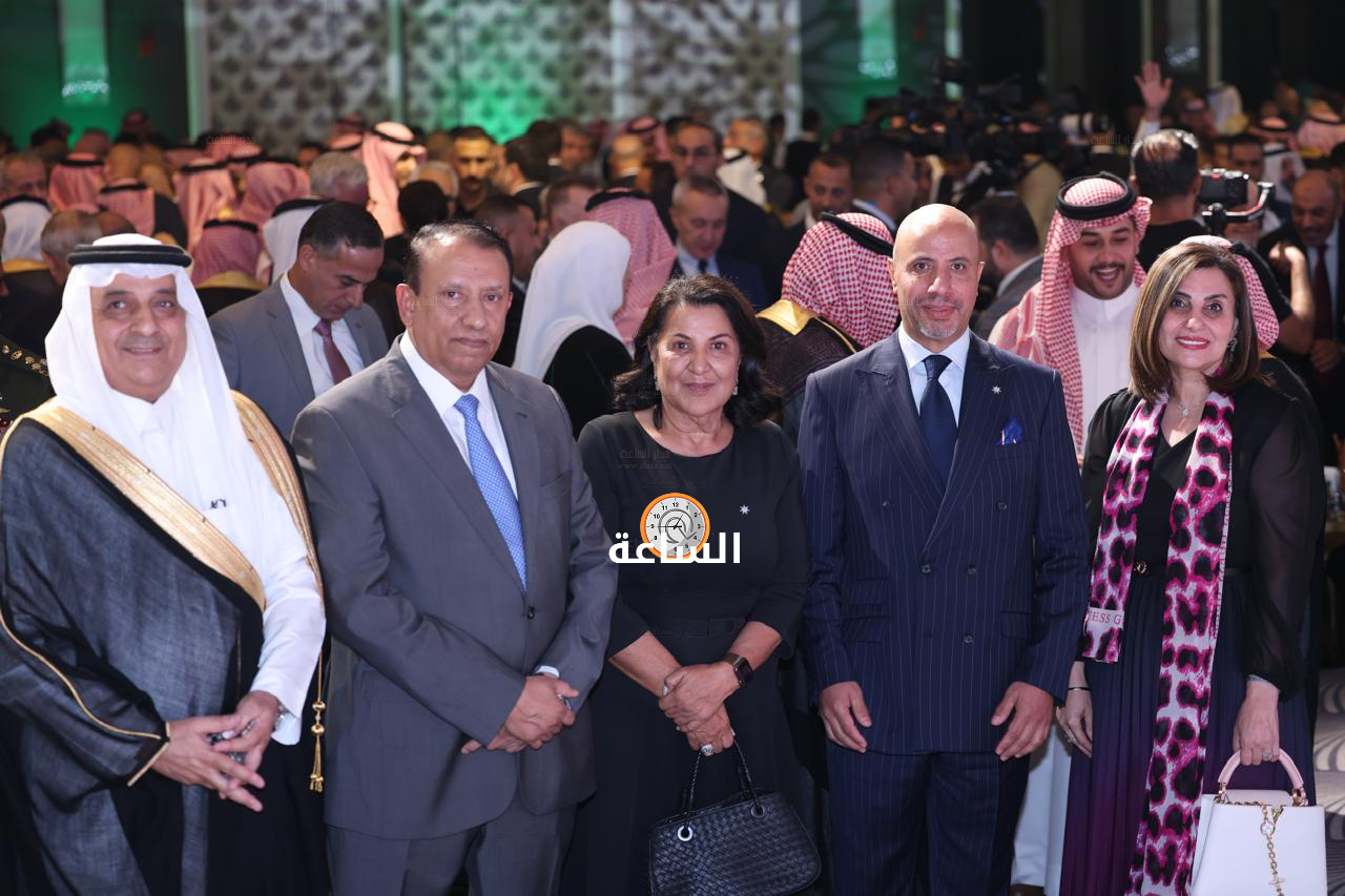 Madar Al-Saa Images 0.09659457486485379