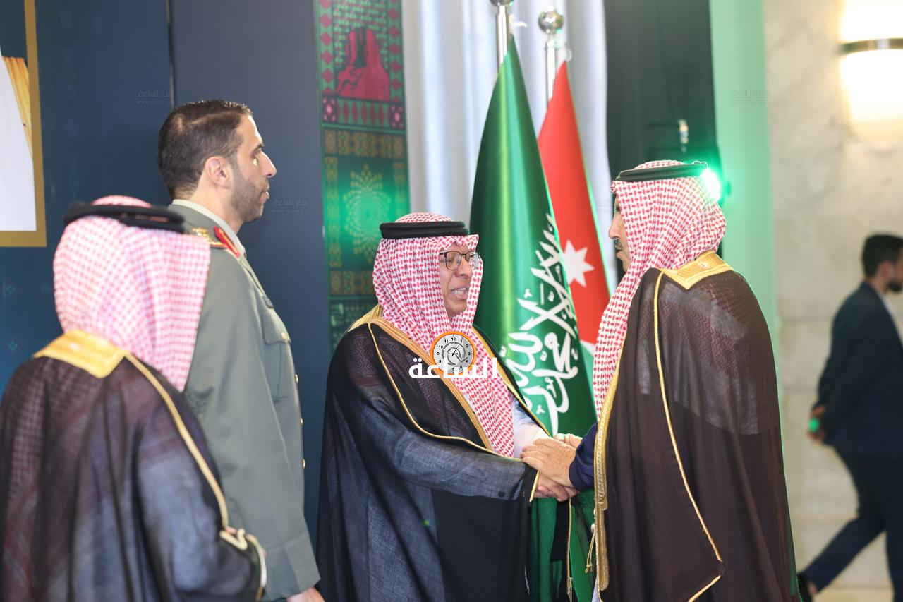 Madar Al-Saa Images 0.9377111866413548