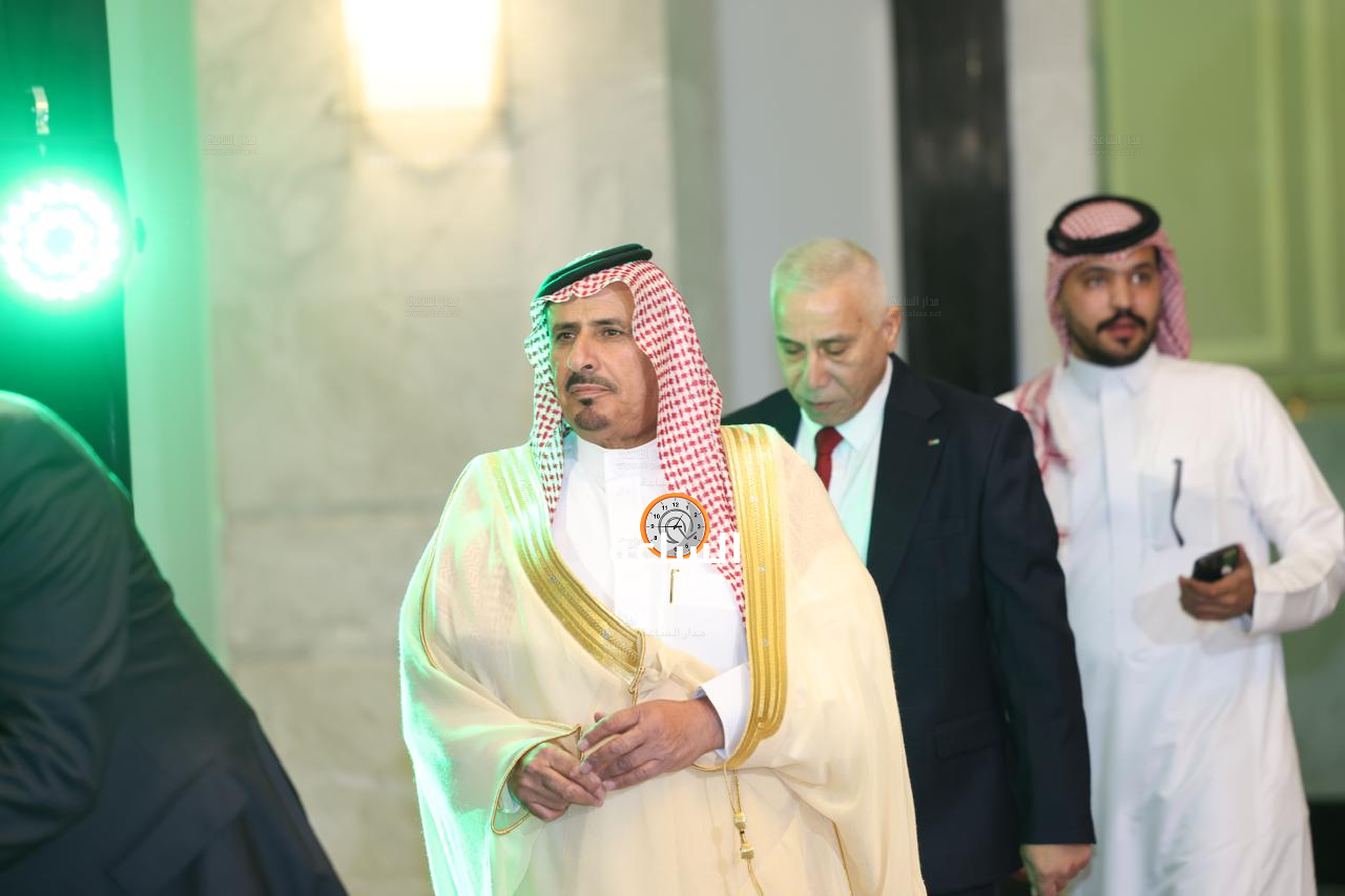 Madar Al-Saa Images 0.538320934646395