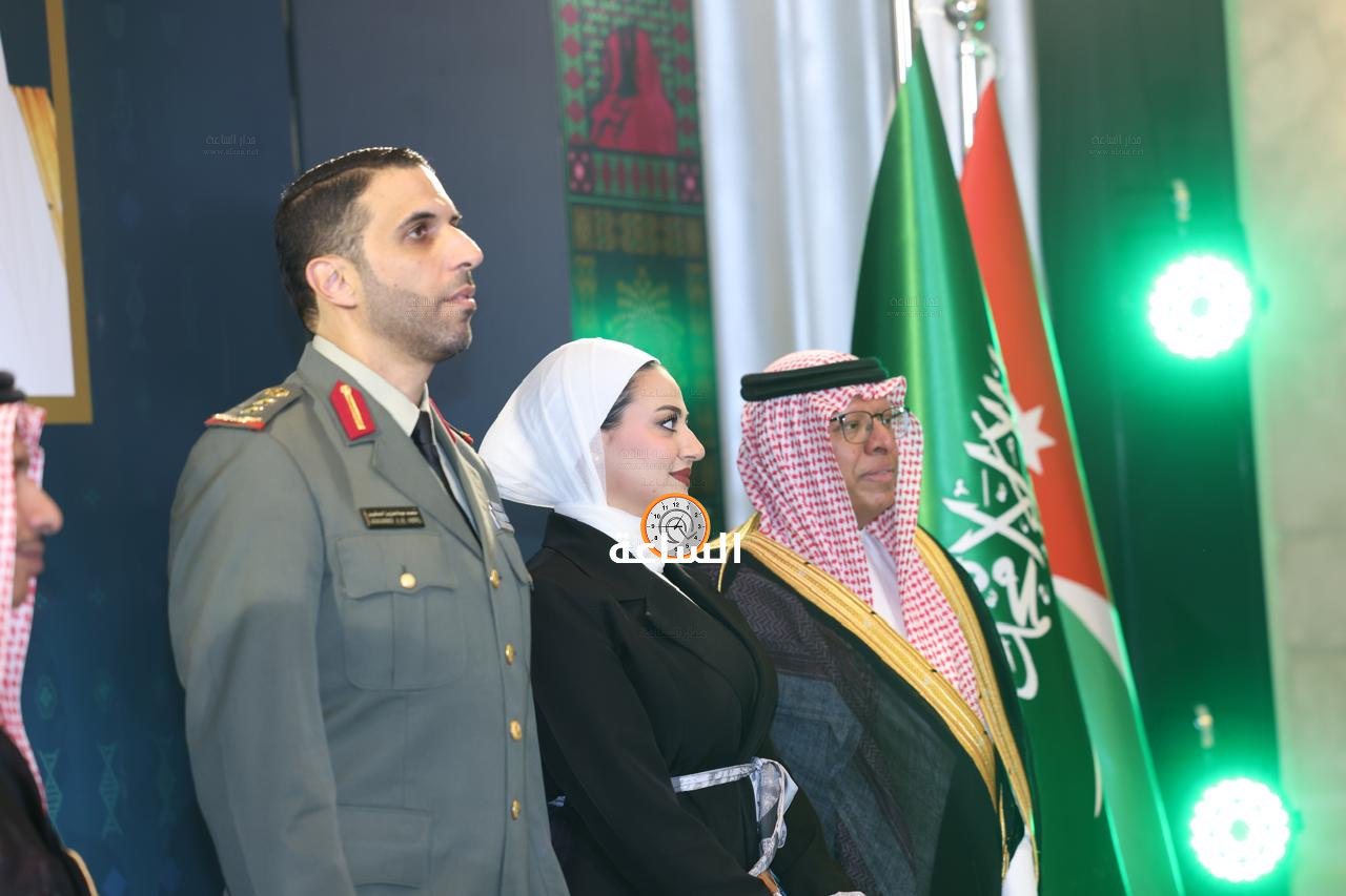 Madar Al-Saa Images 0.6179090451635336
