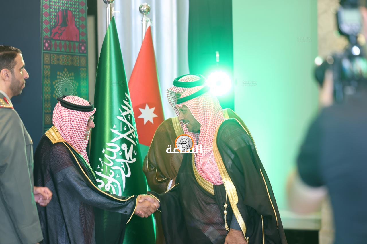 Madar Al-Saa Images 0.8462003830916829