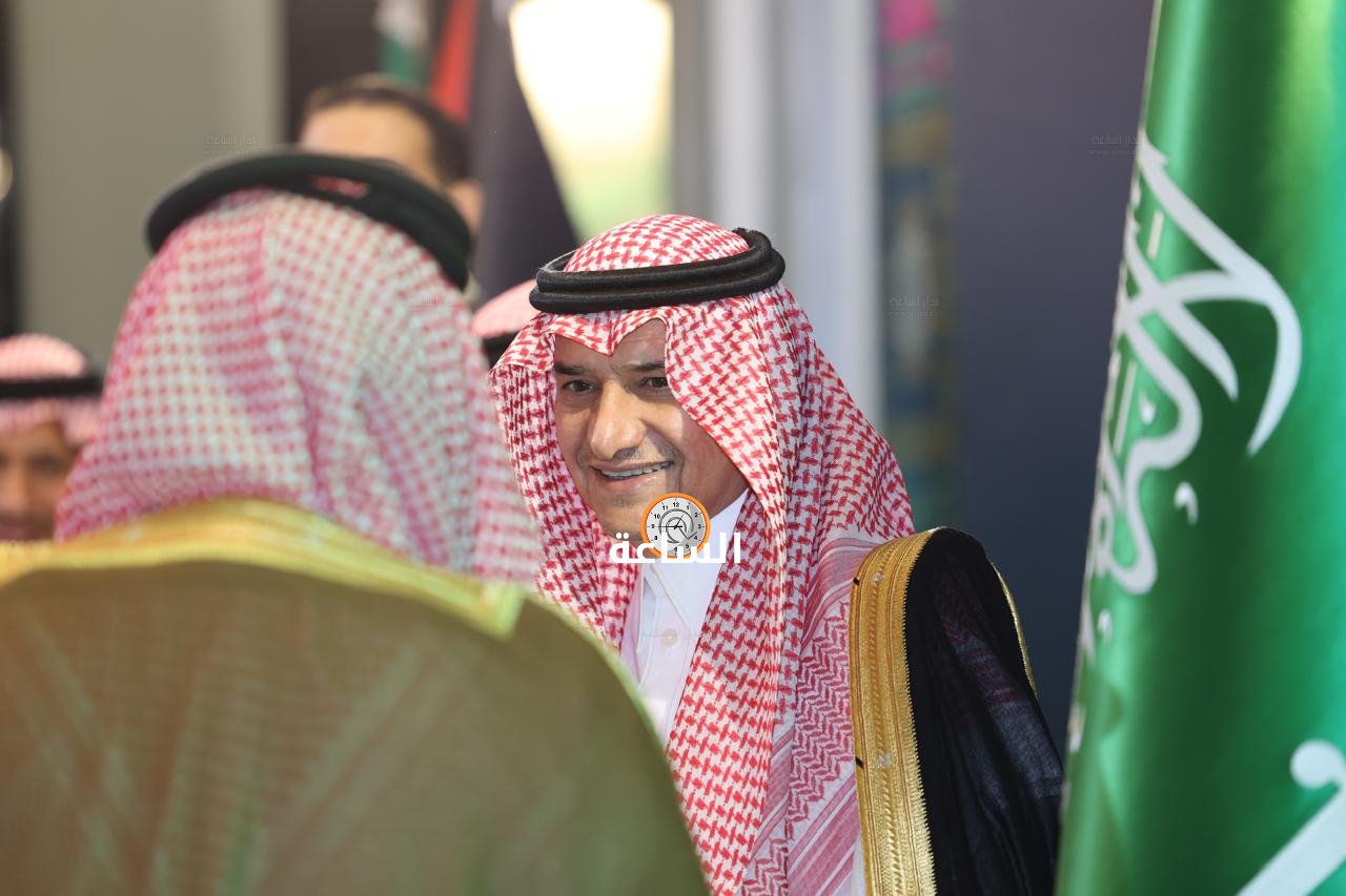 Madar Al-Saa Images 0.4230964158657764