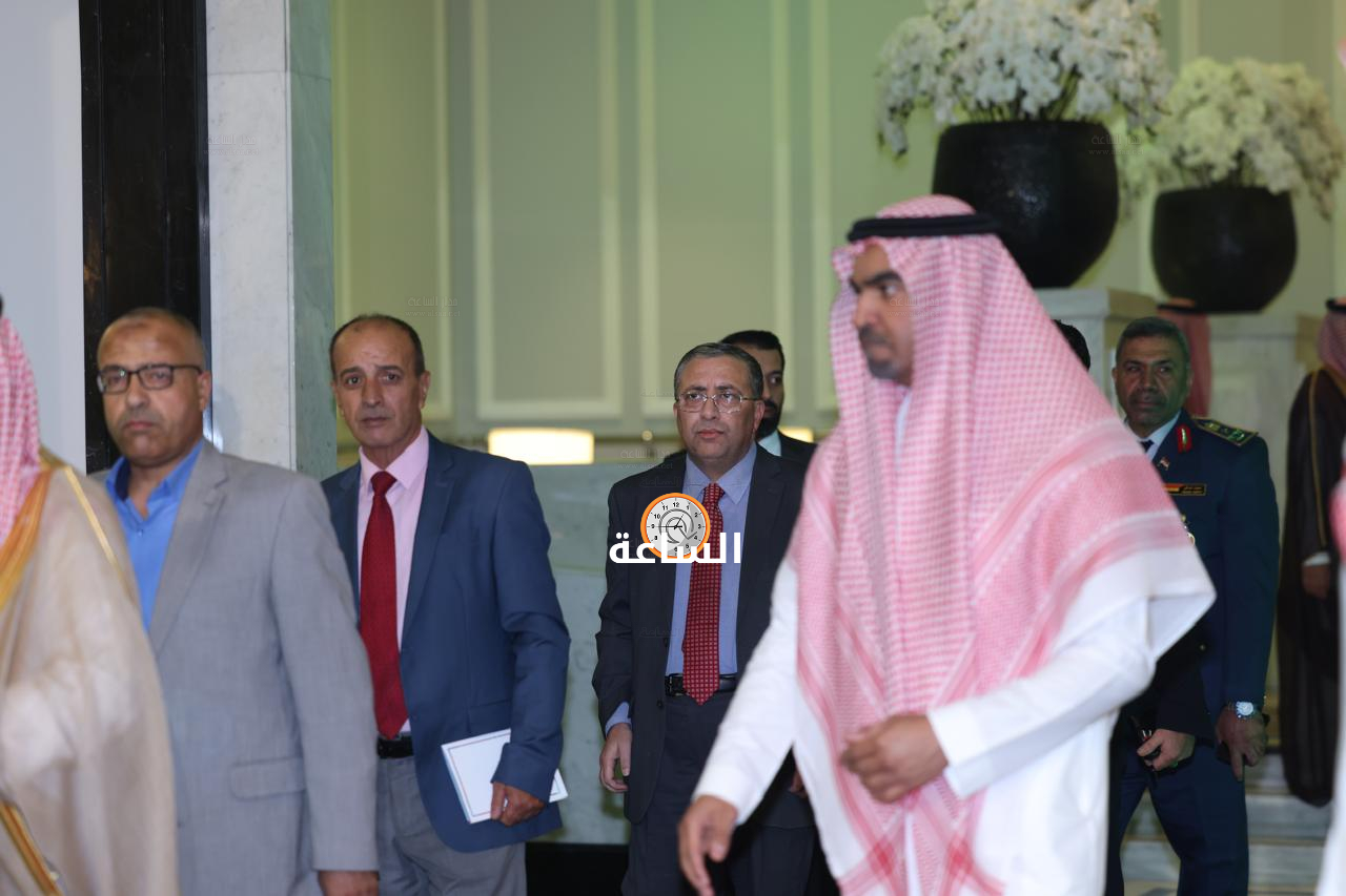 Madar Al-Saa Images 0.16723262896386648