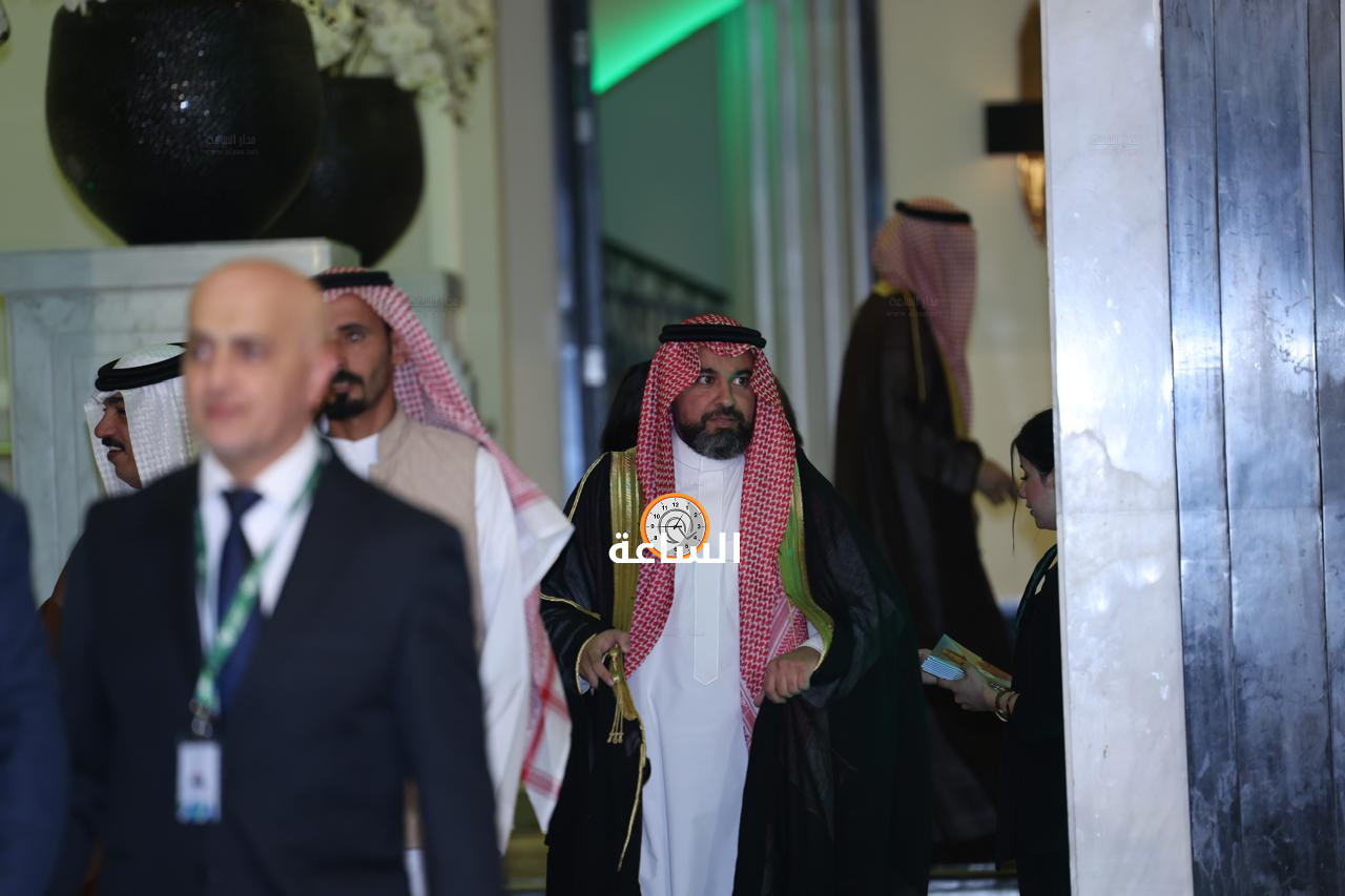 Madar Al-Saa Images 0.8024414422589201
