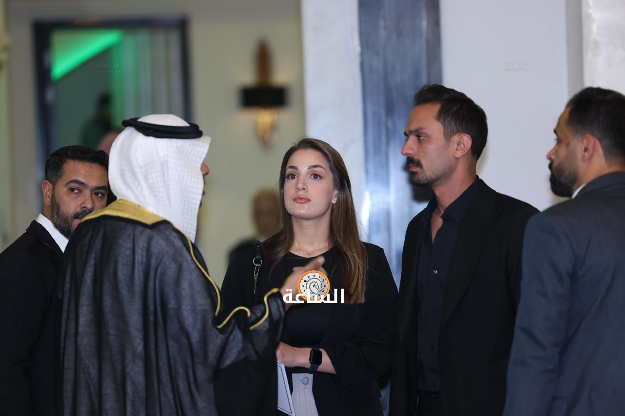 Madar Al-Saa Images 0.9544854476713167