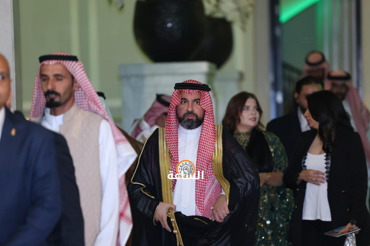Madar Al-Saa Images 0.8262524054318141