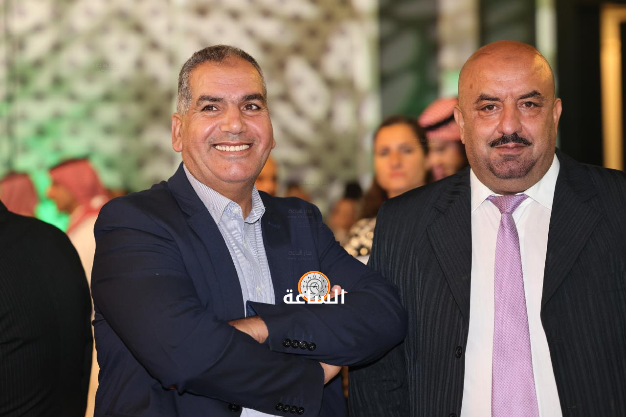Madar Al-Saa Images 0.3535837518203988