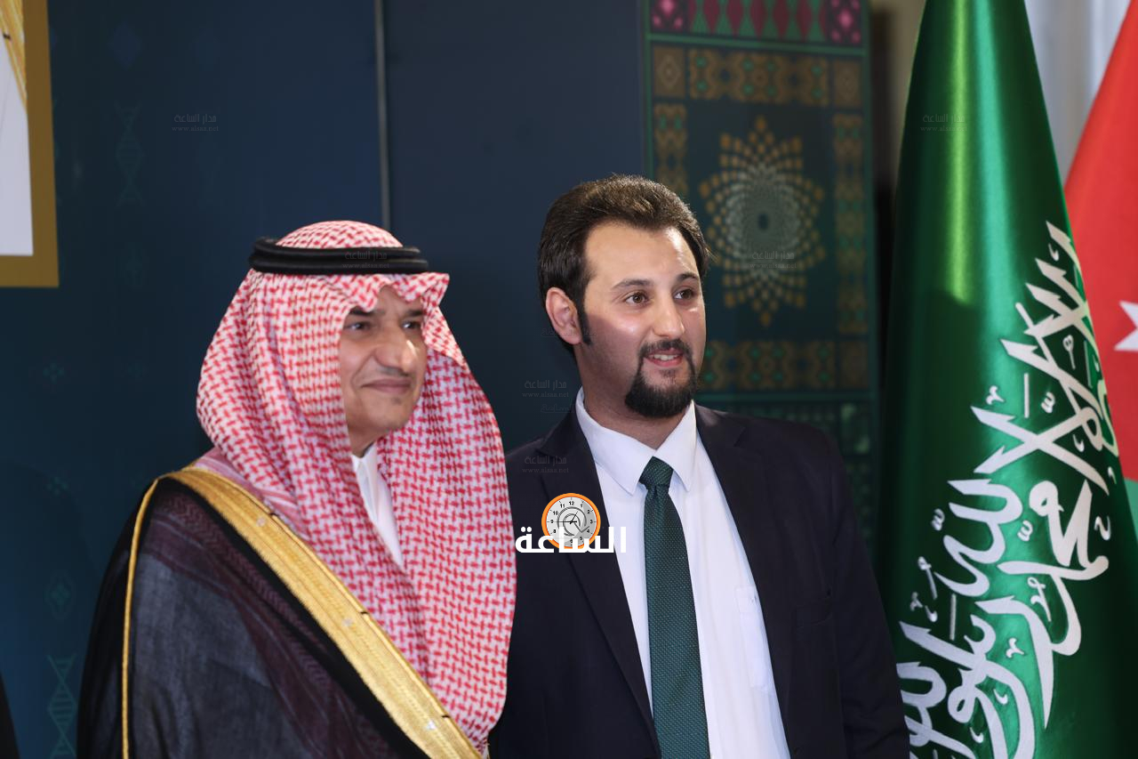 Madar Al-Saa Images 0.7187416239236553