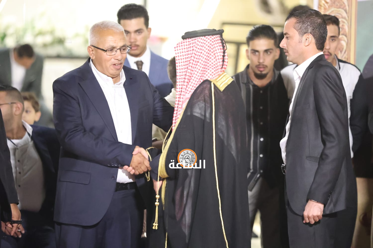 Madar Al-Saa Images 0.5229395185554904