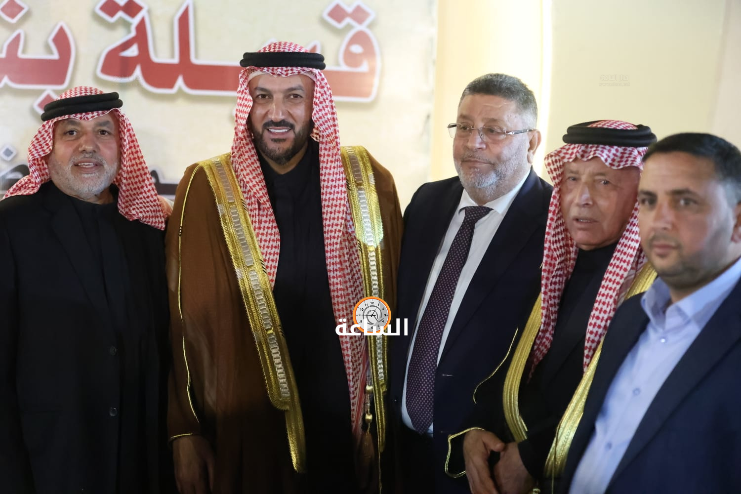 Madar Al-Saa Images 0.7145005358698531