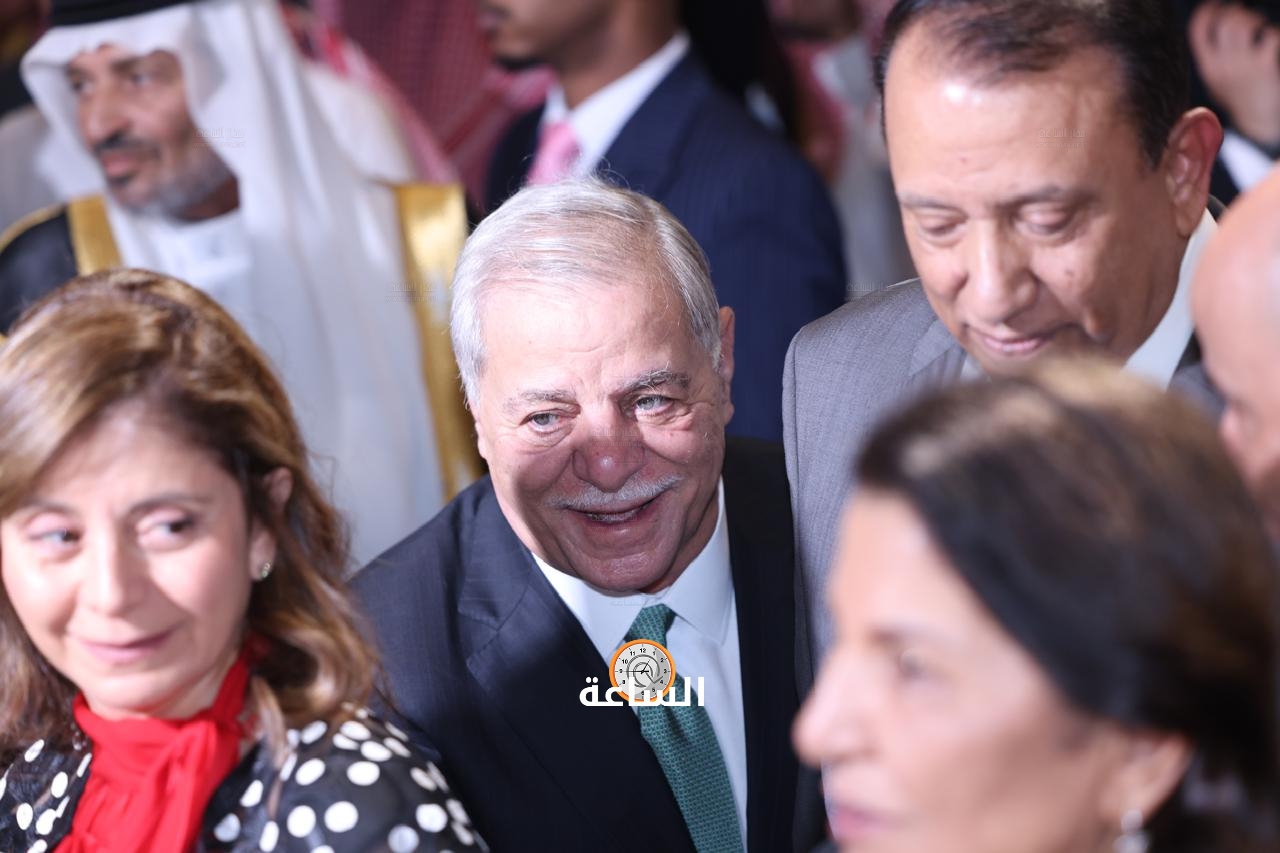 Madar Al-Saa Images 0.7551136587423557