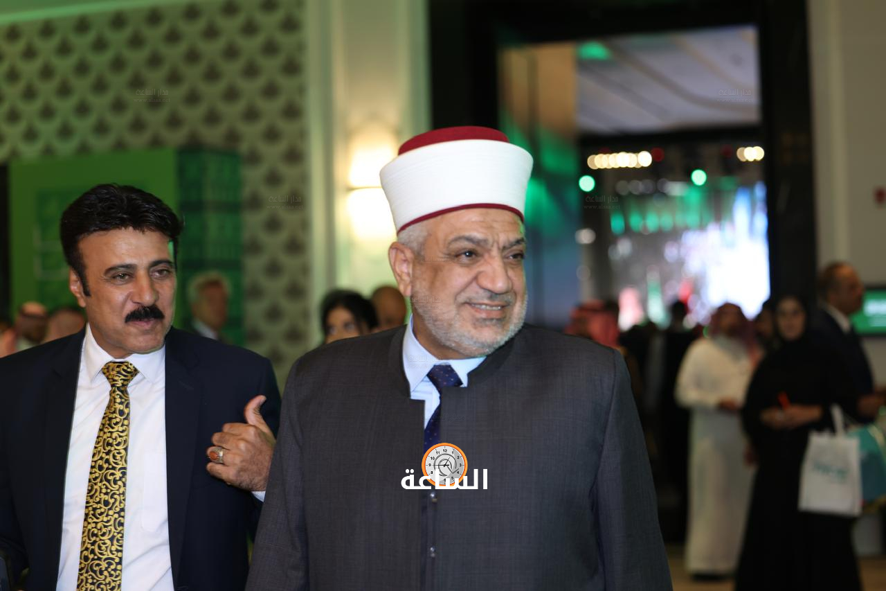 Madar Al-Saa Images 0.41434082949938356