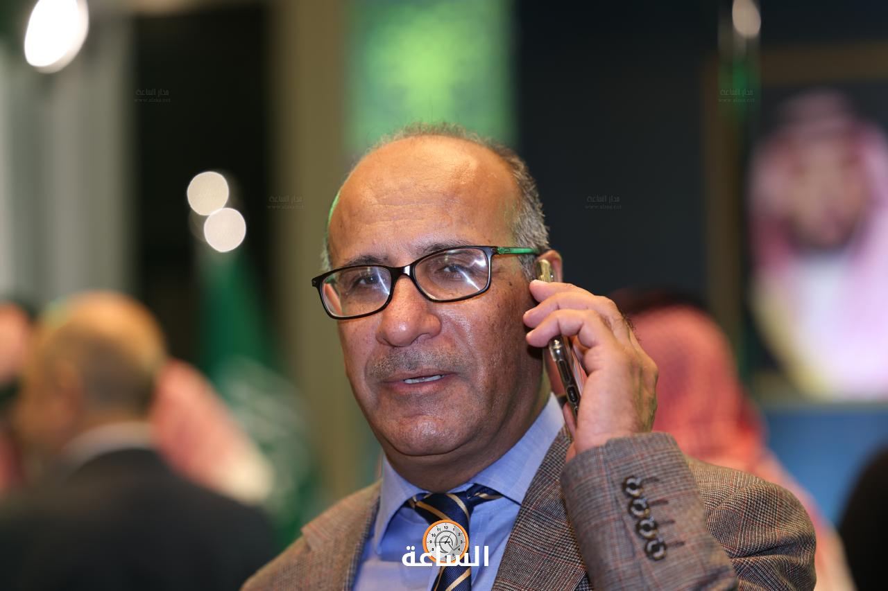 Madar Al-Saa Images 0.6954491113036128