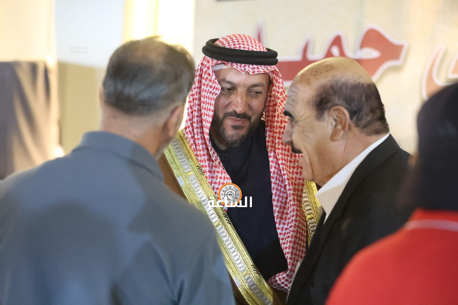 Madar Al-Saa Images 0.8283189287636242