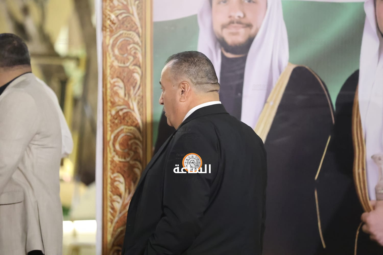 Madar Al-Saa Images 0.4364820341590172