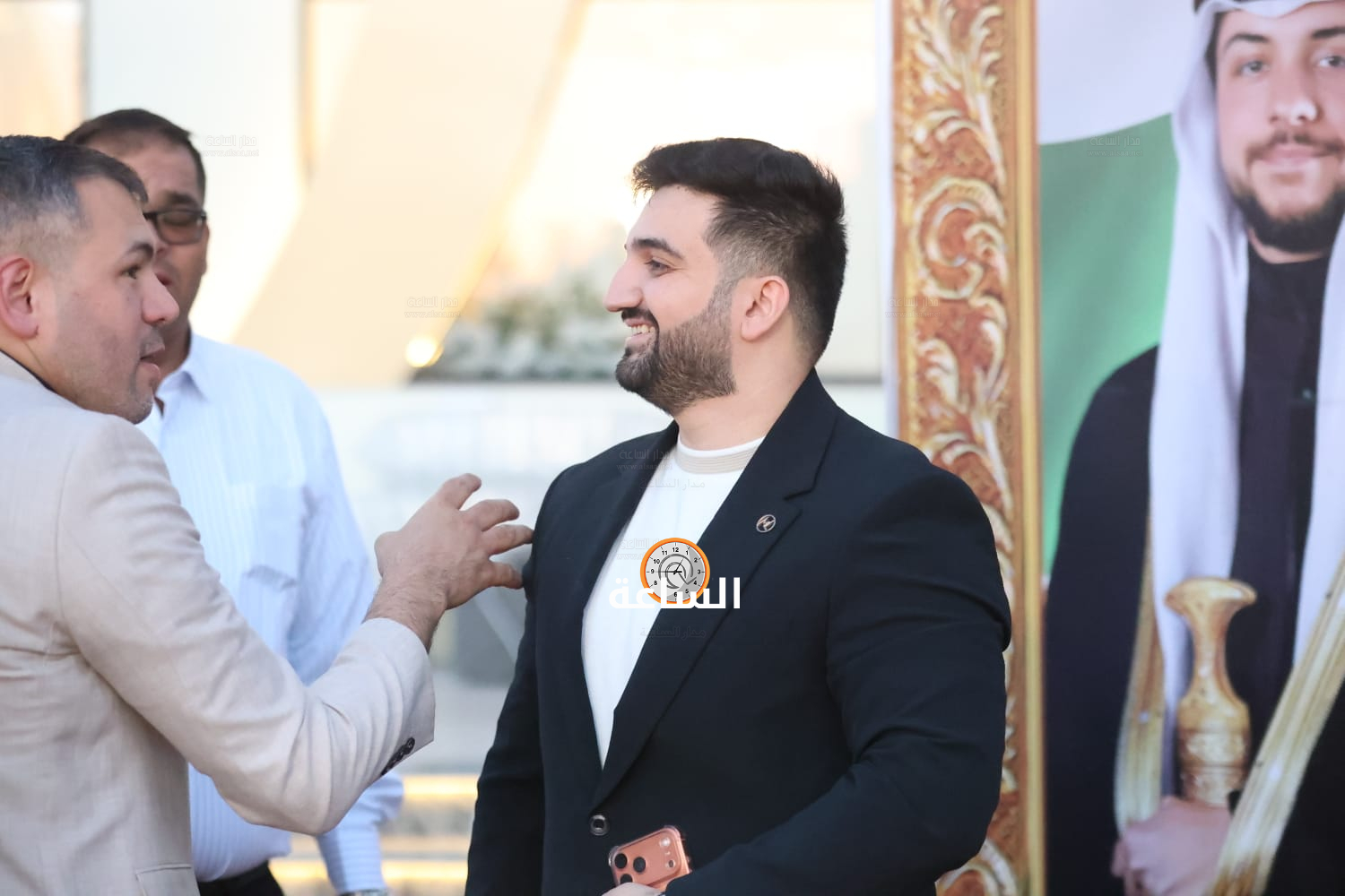 Madar Al-Saa Images 0.19706236399443422