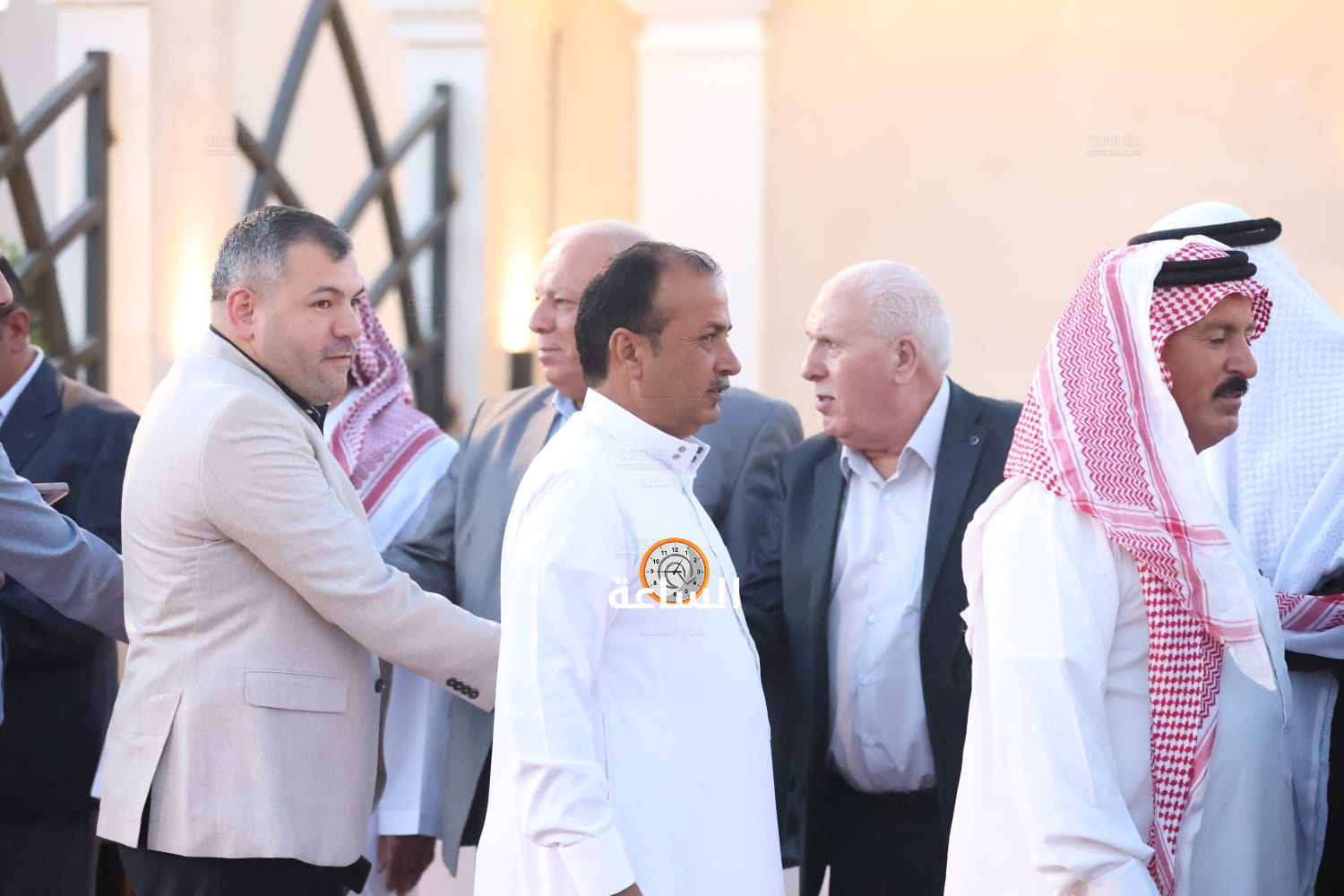 Madar Al-Saa Images 0.03467380199622783