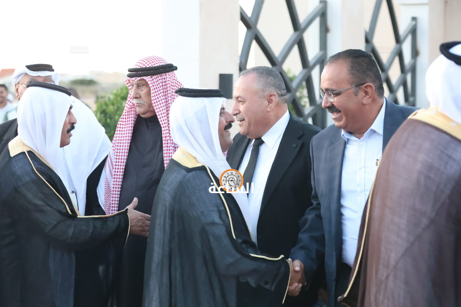 Madar Al-Saa Images 0.43074478821575335