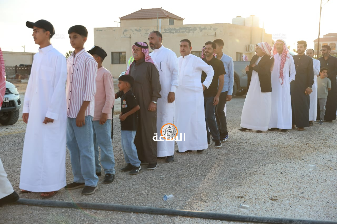 Madar Al-Saa Images 0.37005499231121086