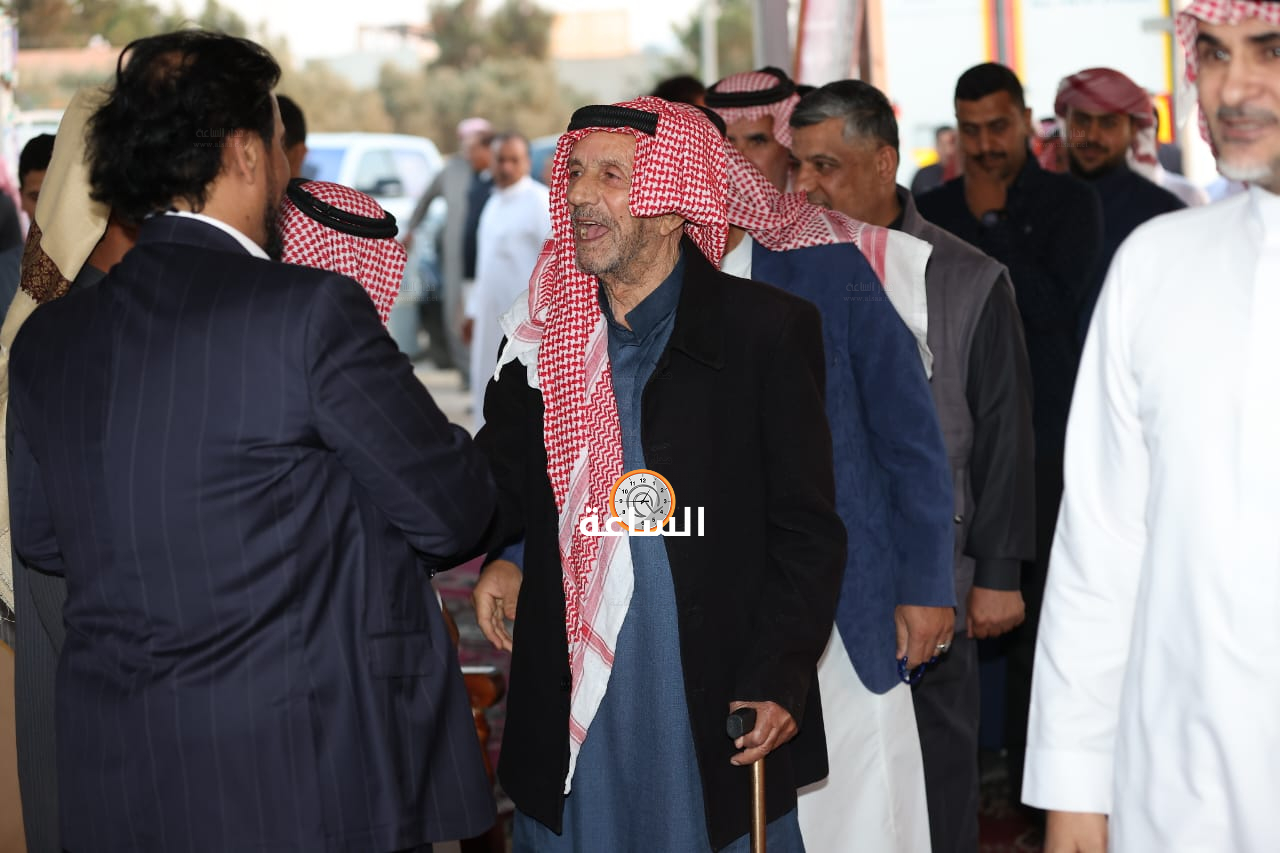Madar Al-Saa Images 0.3461087274088215