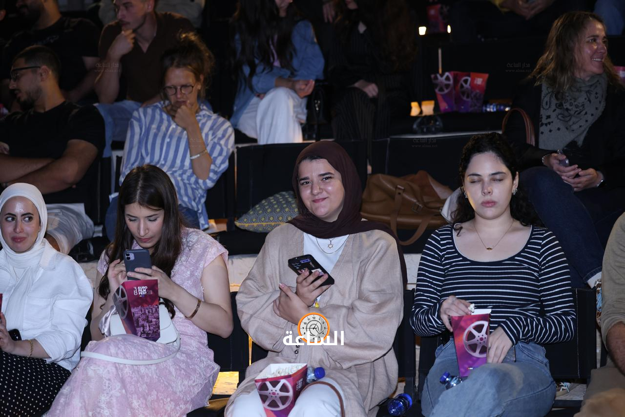 Madar Al-Saa Images 0.027489110232241543