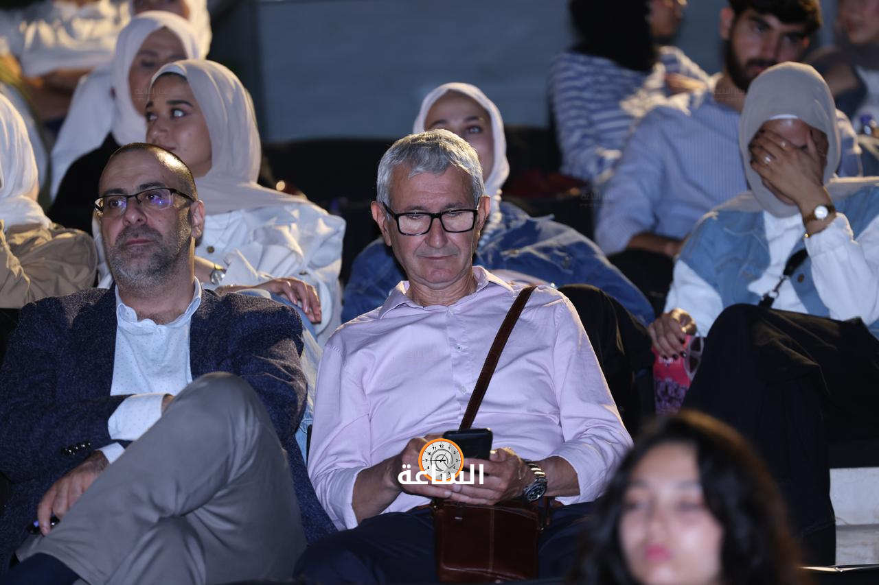 Madar Al-Saa Images 0.31696676784856004