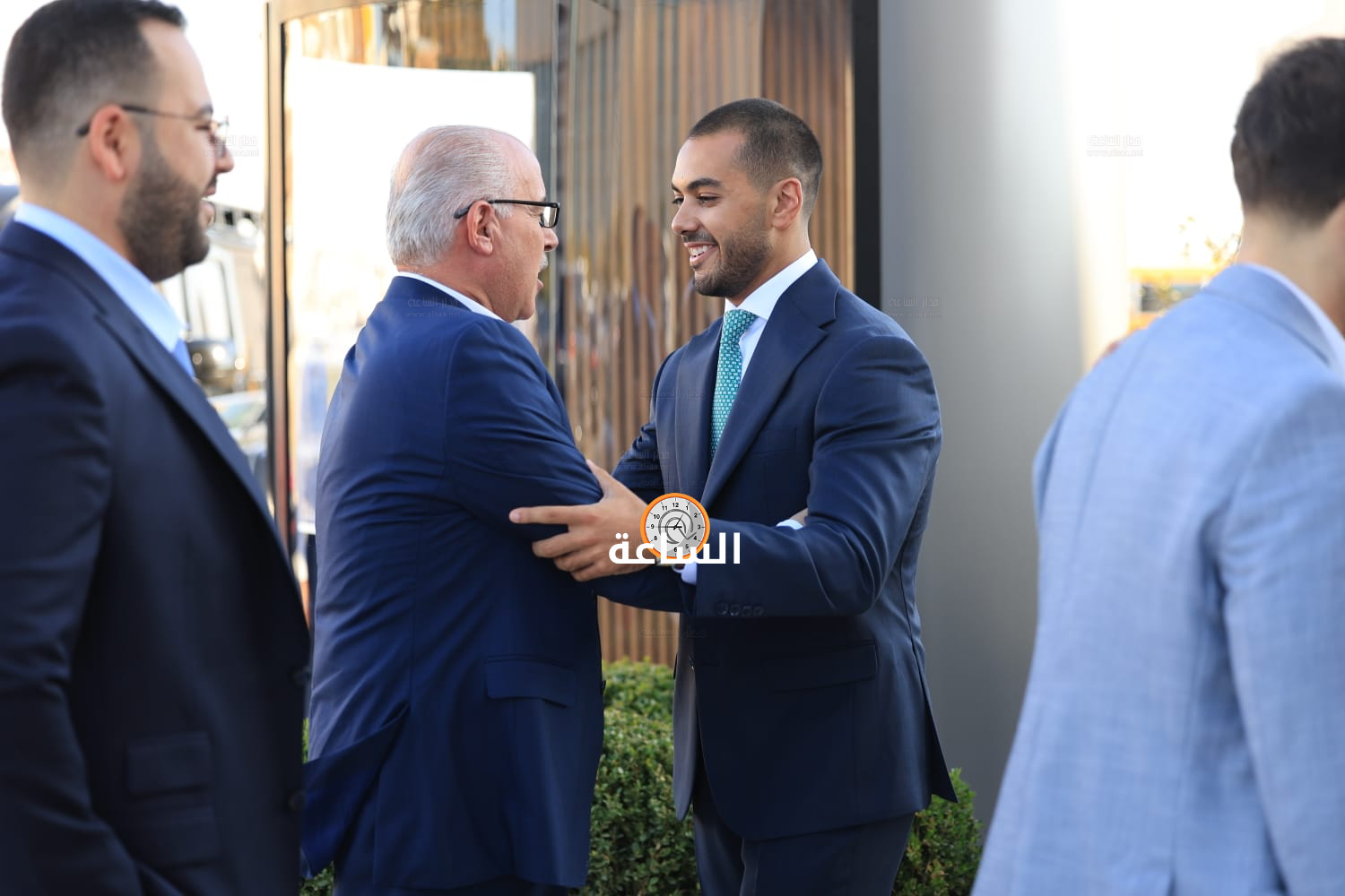 Madar Al-Saa Images 0.5536757998860788