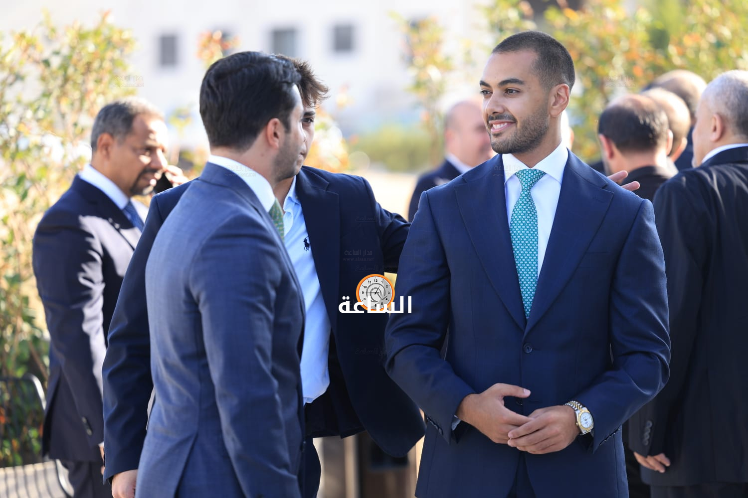 Madar Al-Saa Images 0.574982625505117