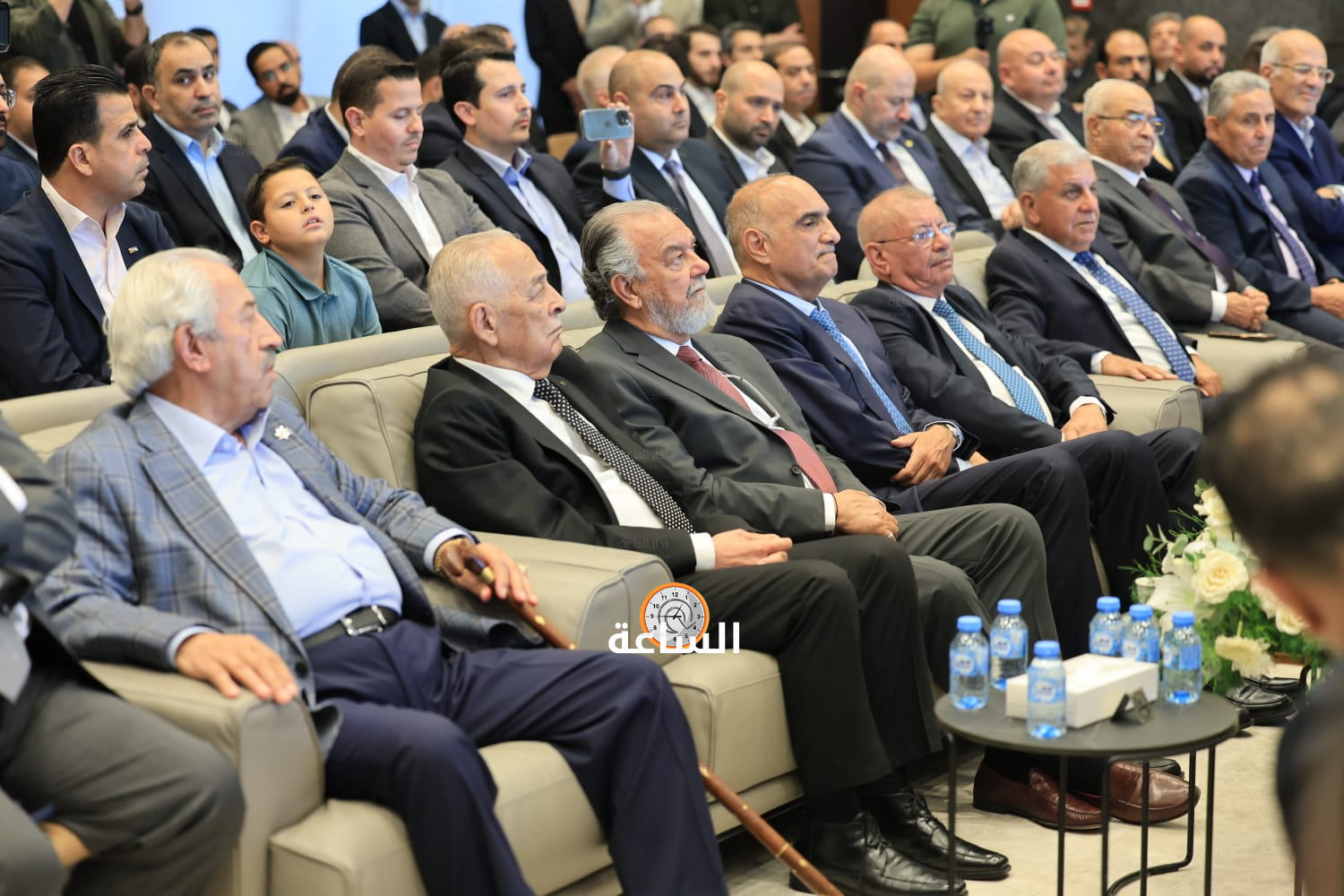 Madar Al-Saa Images 0.6527996126002082