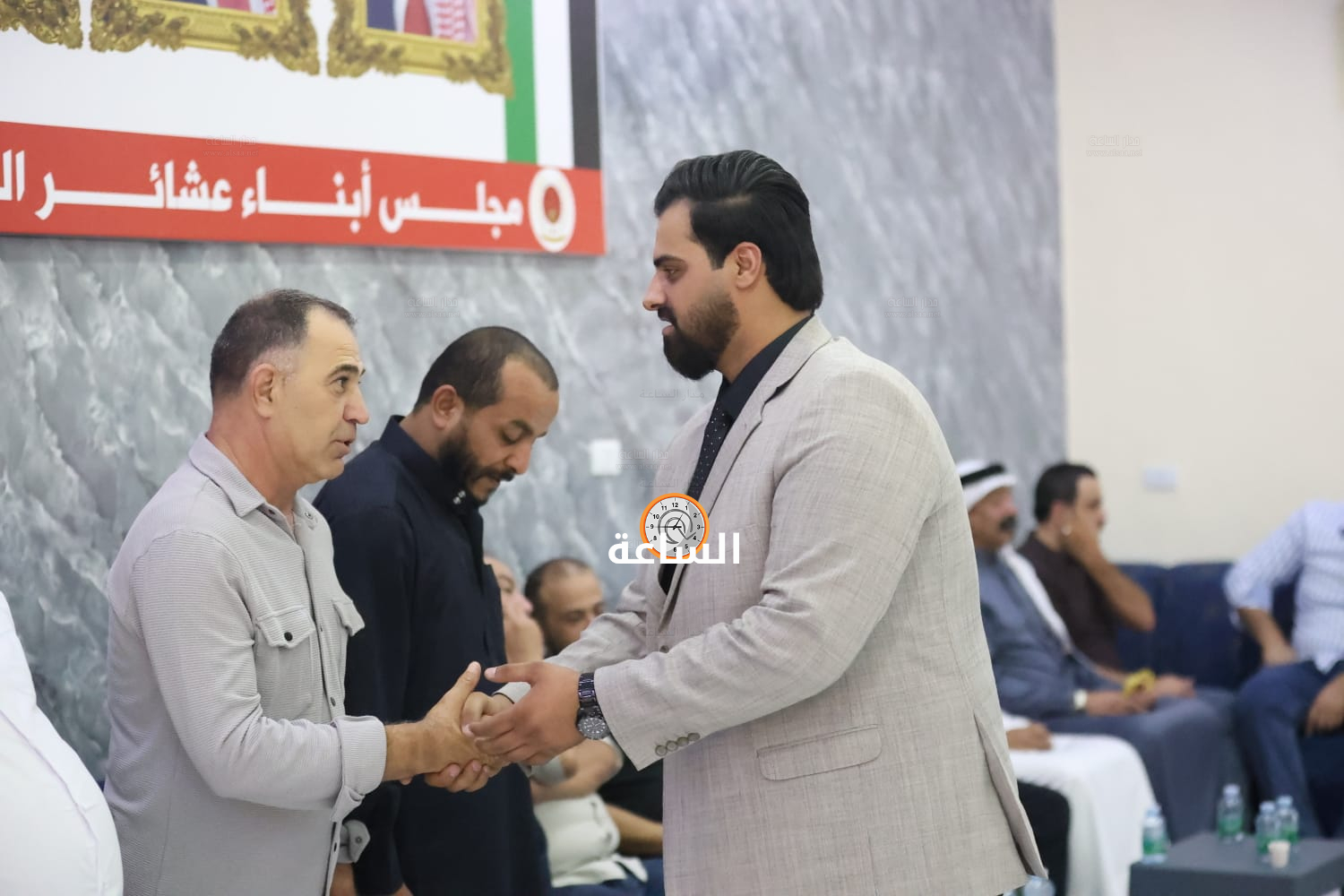Madar Al-Saa Images 0.08266843600031026
