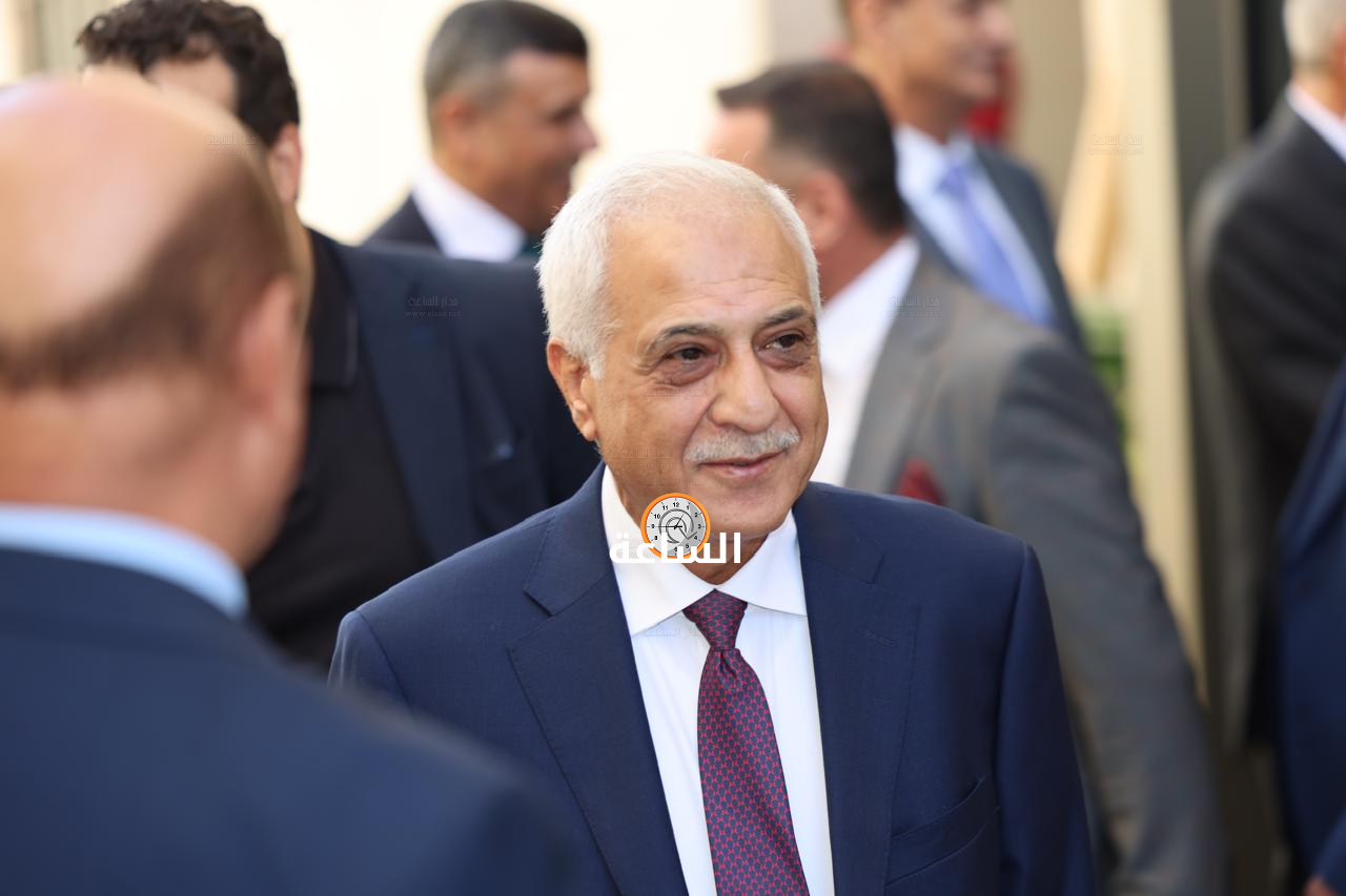 Madar Al-Saa Images 0.3585205636867954