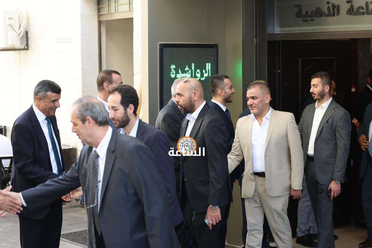 Madar Al-Saa Images 0.41301198150595886