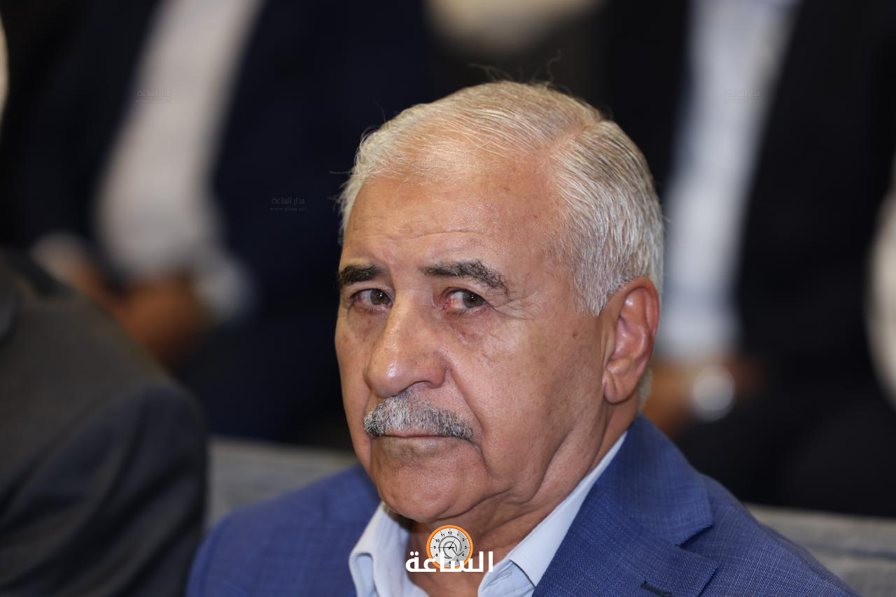 Madar Al-Saa Images 0.8385693348212996