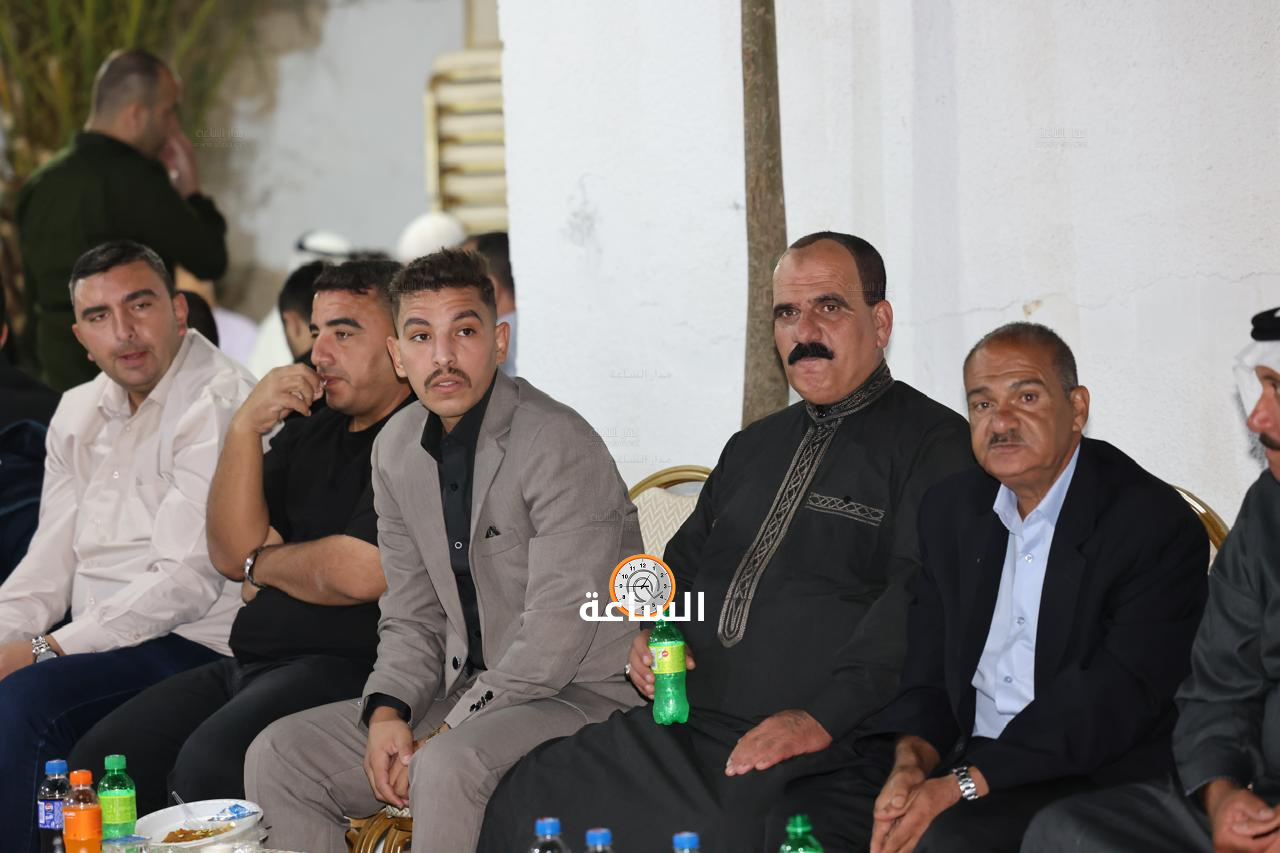 Madar Al-Saa Images 0.018354921511225863