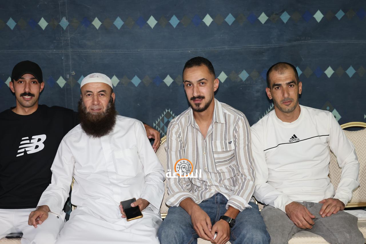Madar Al-Saa Images 0.9377320507890557