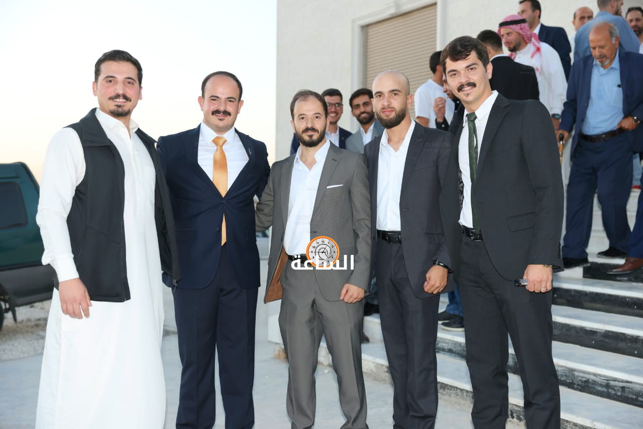 Madar Al-Saa Images 0.3719997002487839