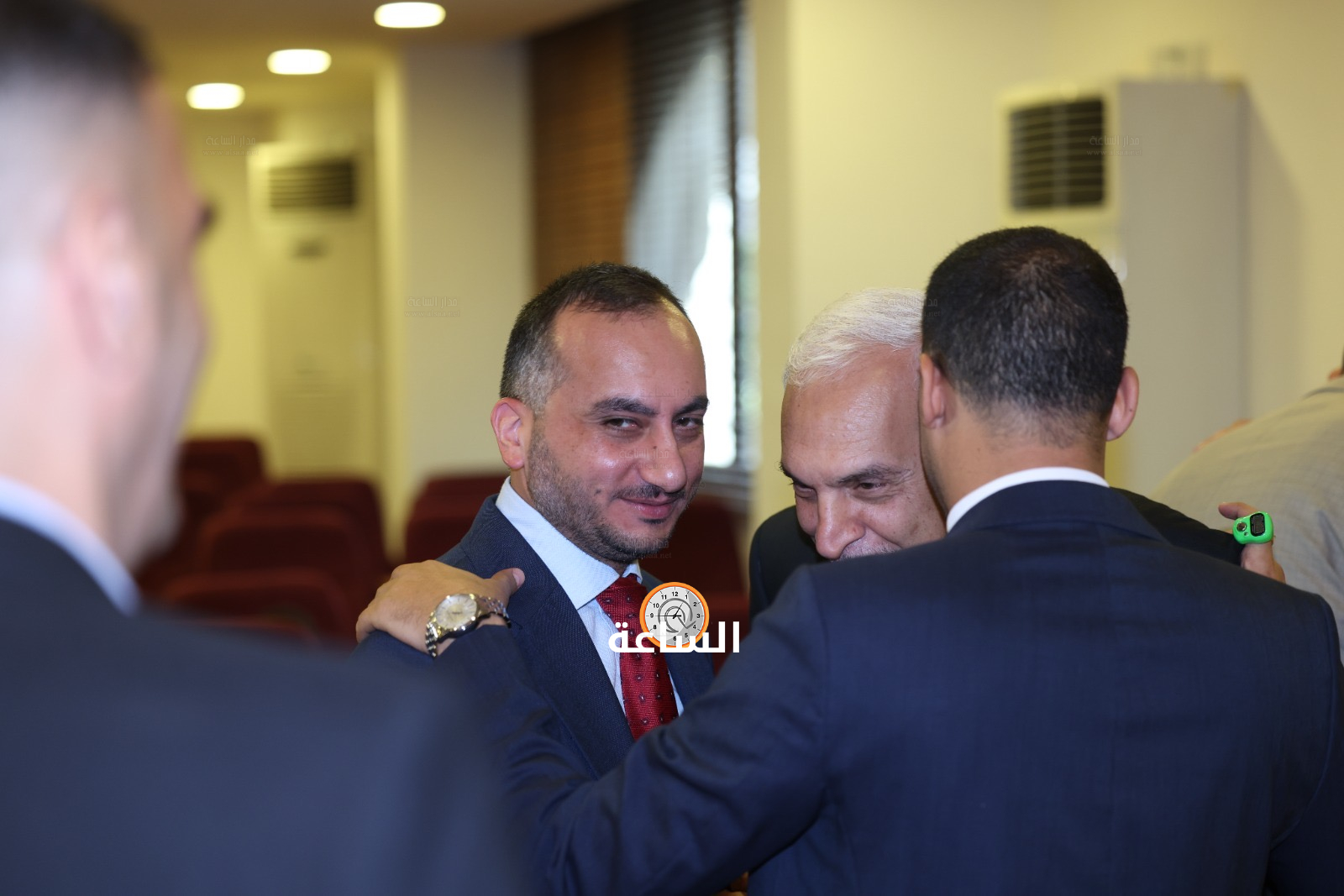 Madar Al-Saa Images 0.19177821737081413