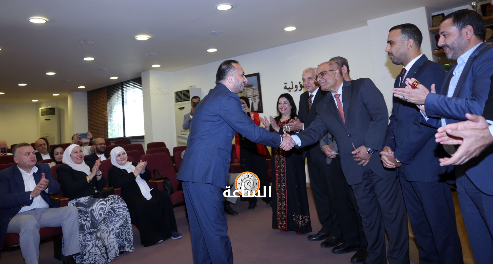 Madar Al-Saa Images 0.05192028960400363