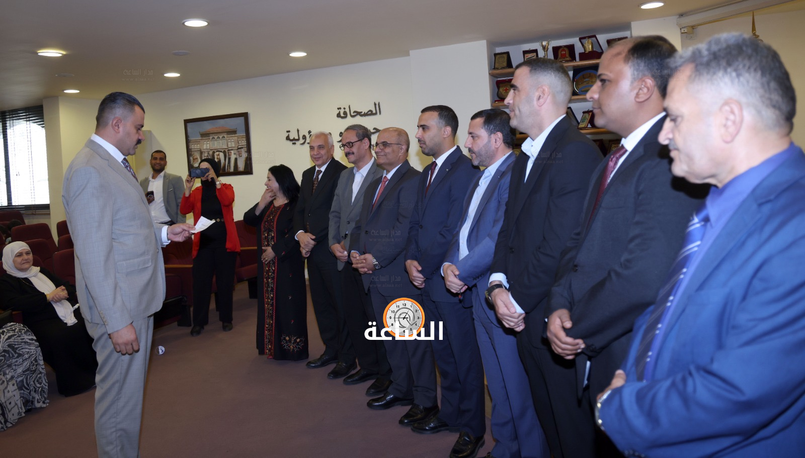 Madar Al-Saa Images 0.19053581992056912
