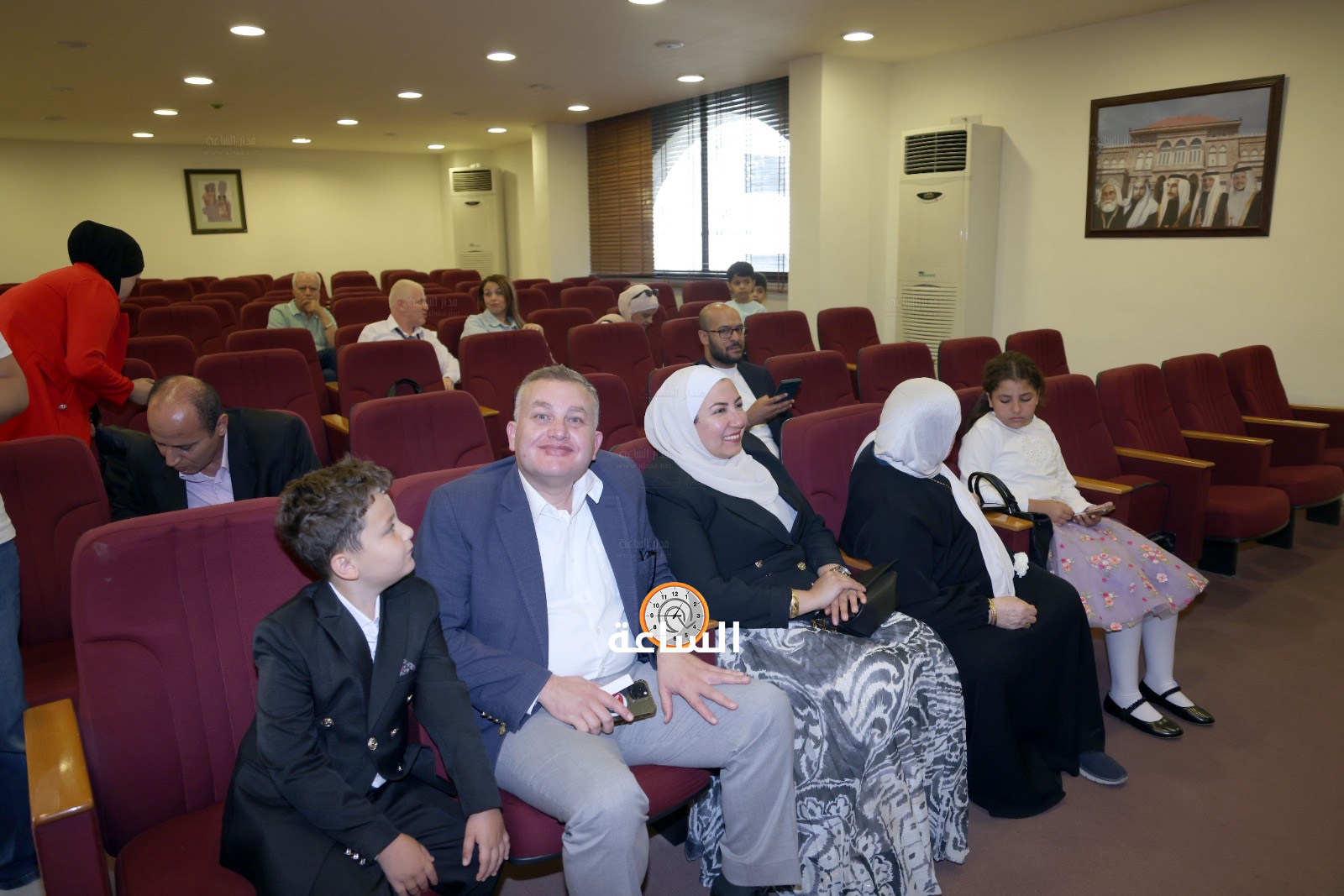 Madar Al-Saa Images 0.8149054942170716