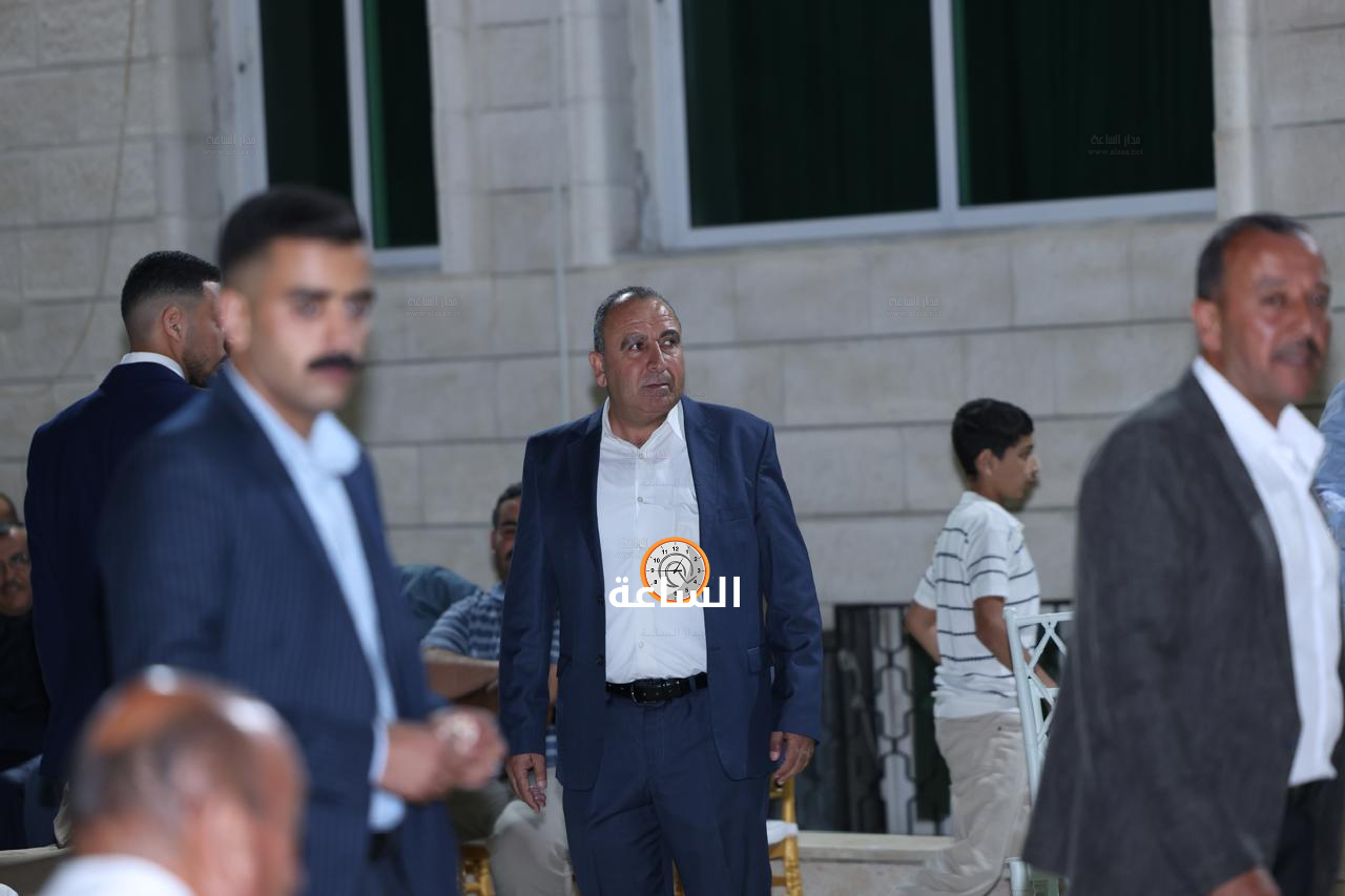 Madar Al-Saa Images 0.42288399268194576
