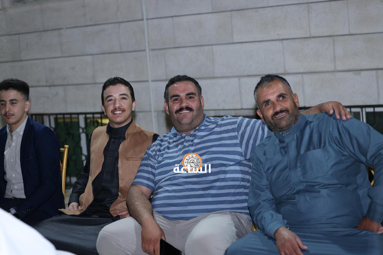 Madar Al-Saa Images 0.7023991649491943