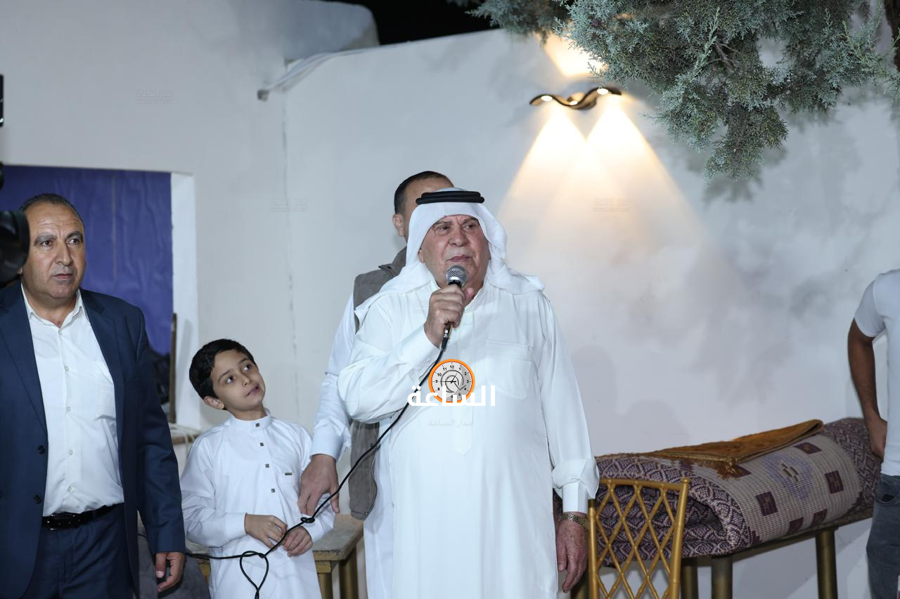 Madar Al-Saa Images 0.2922885098436233