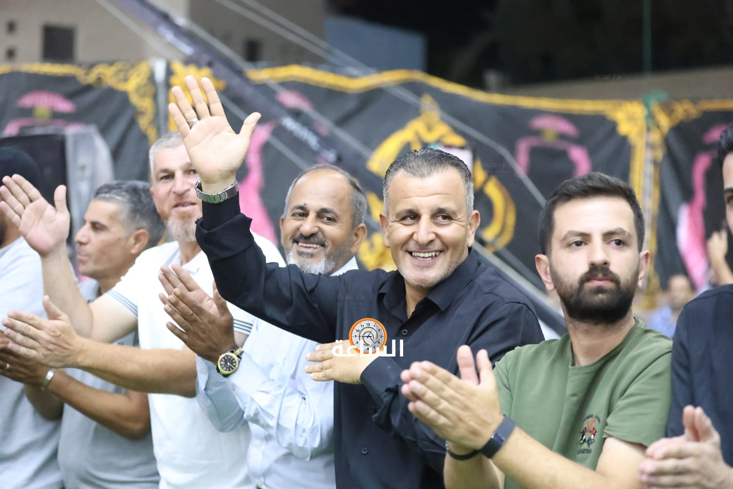 Madar Al-Saa Images 0.3809057568748394