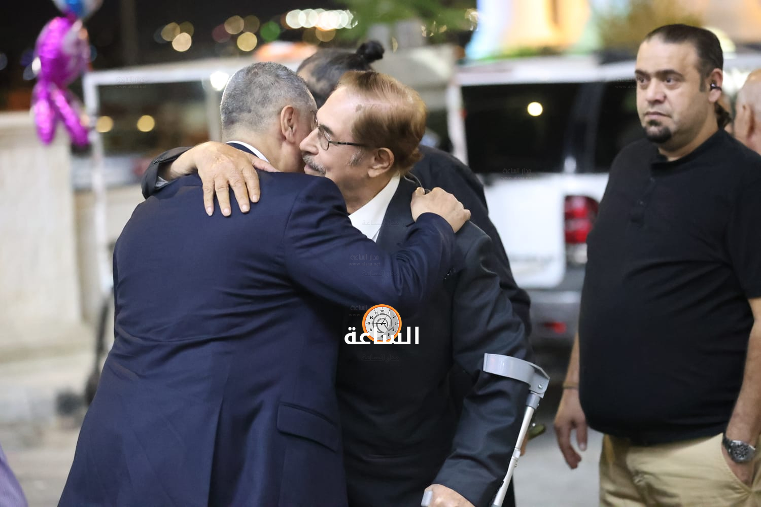 Madar Al-Saa Images 0.382032412789168